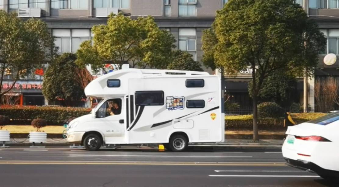 公司竟然这么好用旅游达人强烈推荐新葡京千万不能错过！这家房车